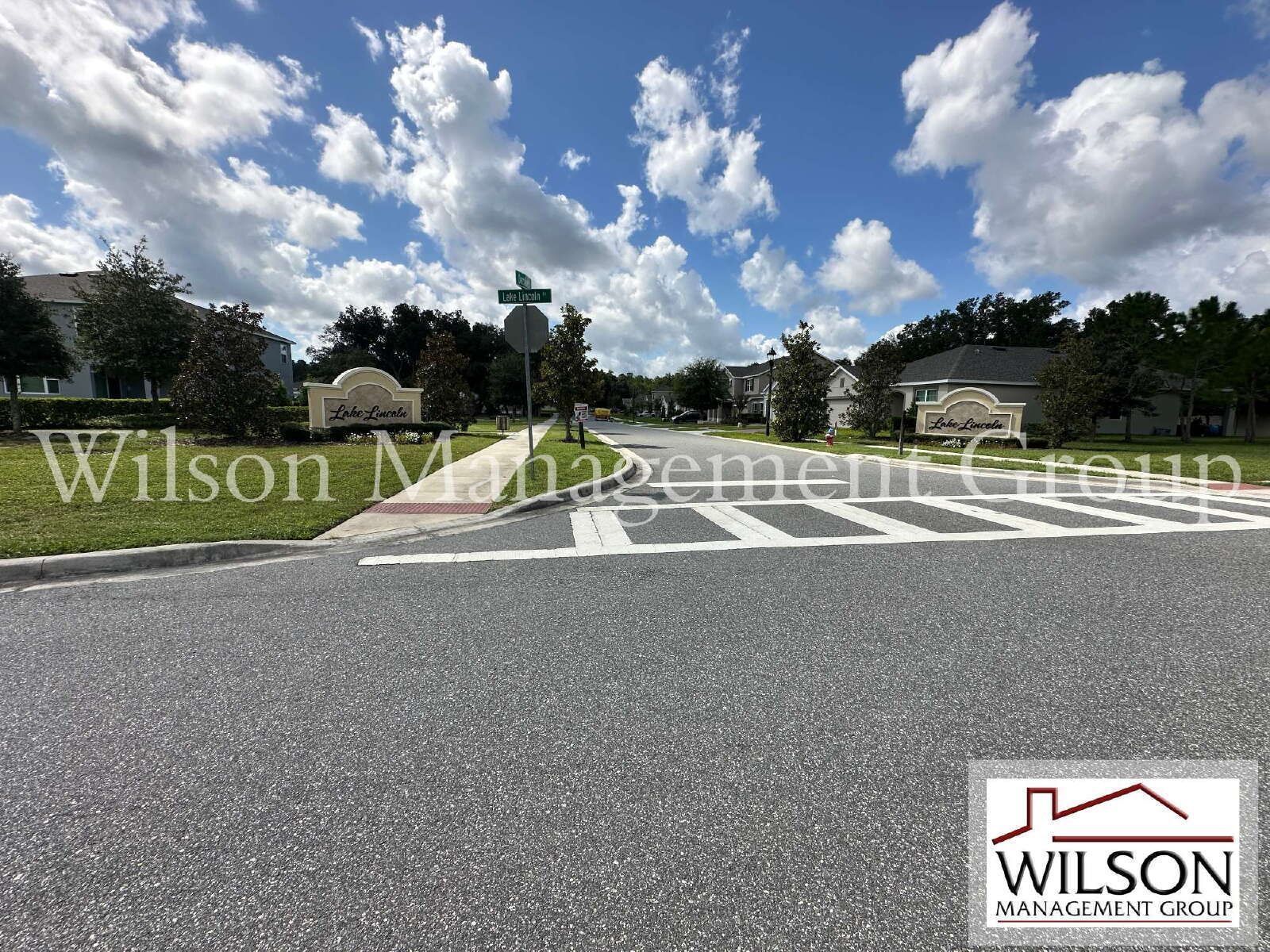 4/2 Spacious Home In the Lake Lincoln Community property image