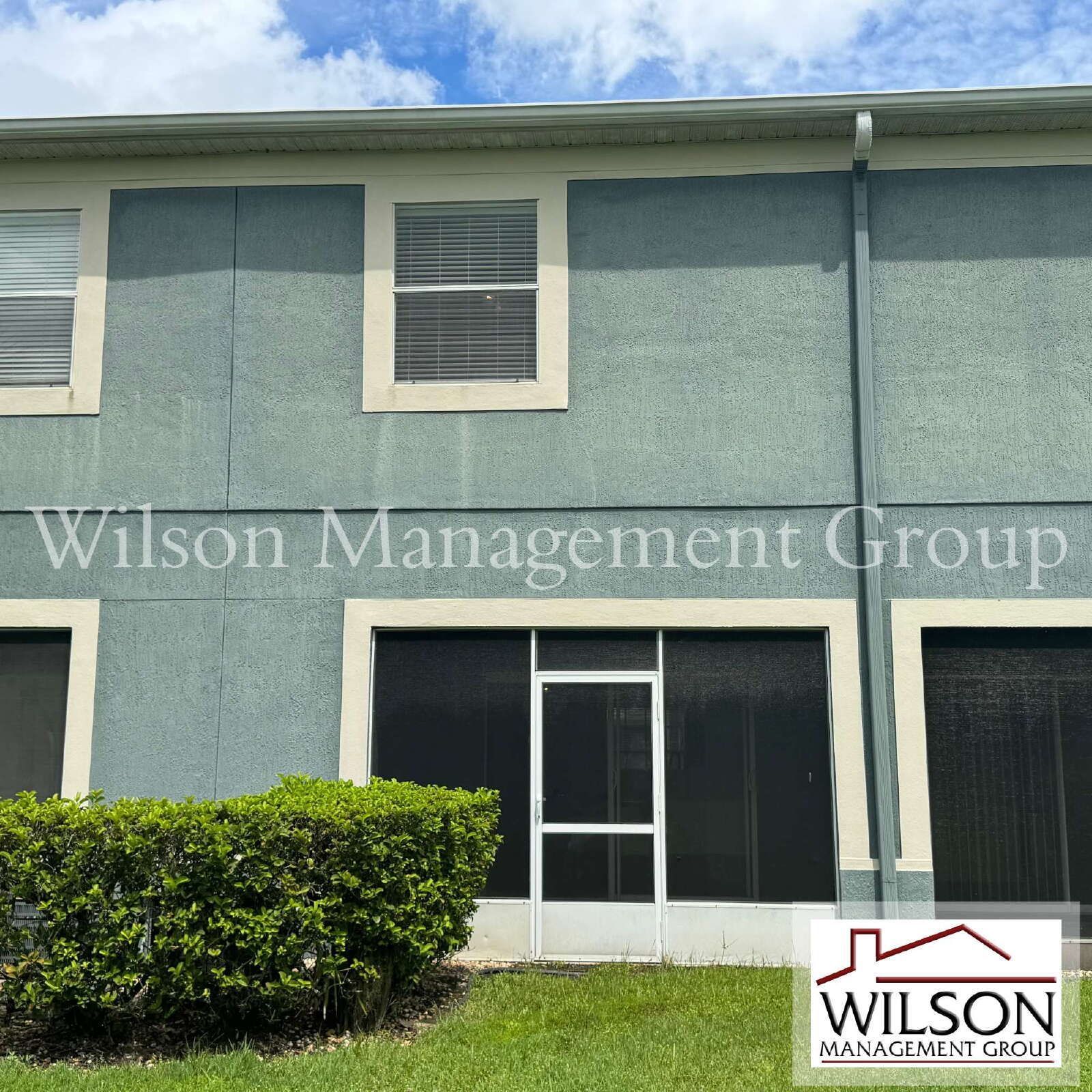 2/2.5 Condo In The Gated Victoria Pines Community property image