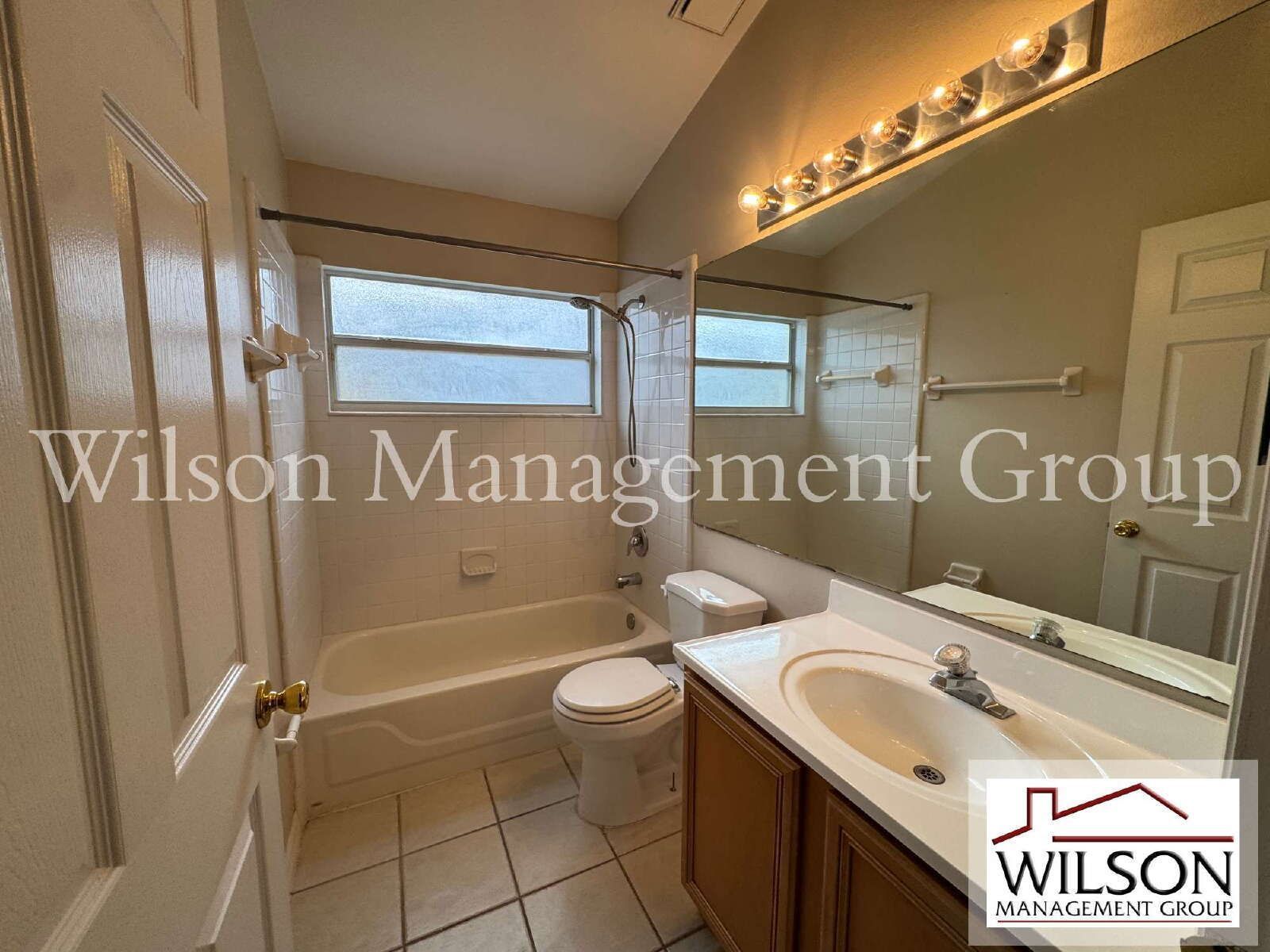 3/2 Home In Crystal Creek property image